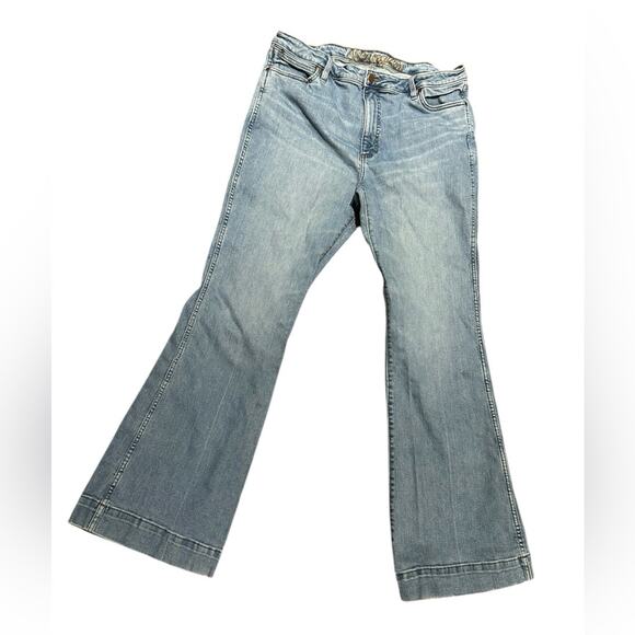 Wrangler Women's 34 x 36 Bootcut Flared Blue Jeans - Picture 1 of 9